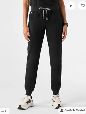FIGS Zamora Jogger Scrub Pant™ - BLACK